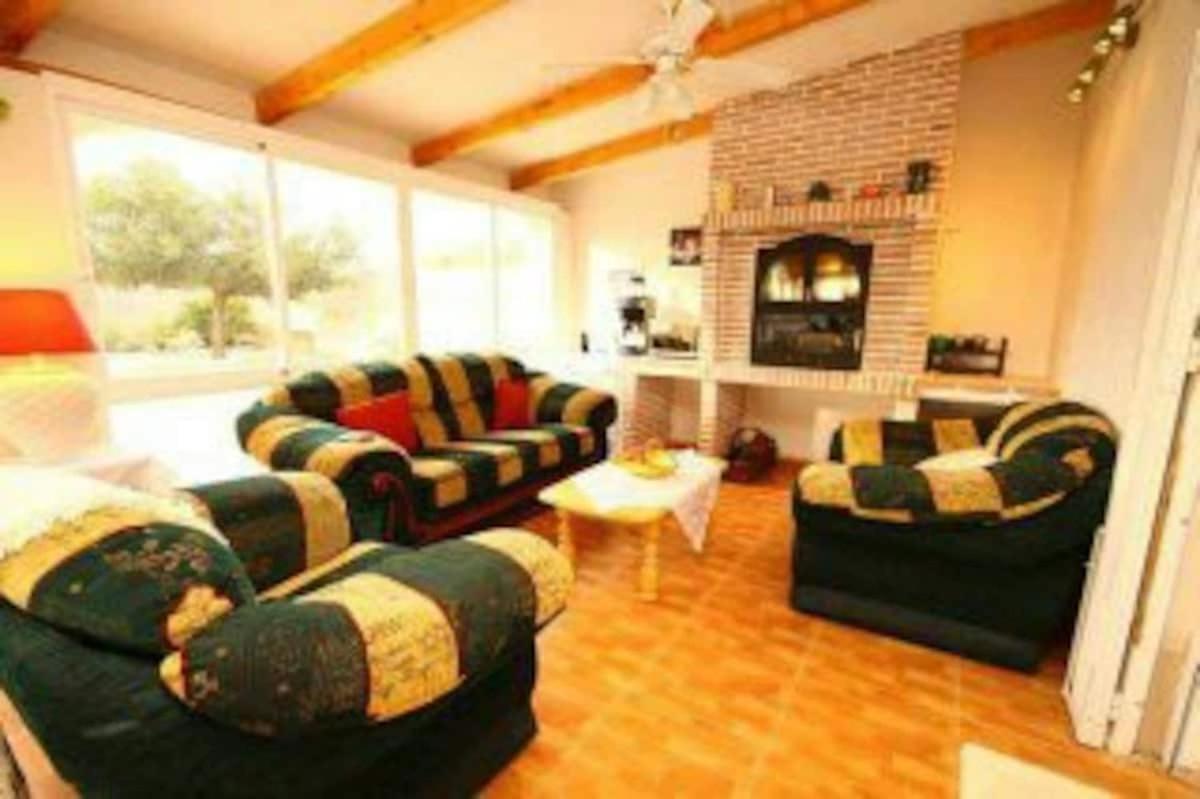 Recovery Mountain Homestay Alicante Exterior photo