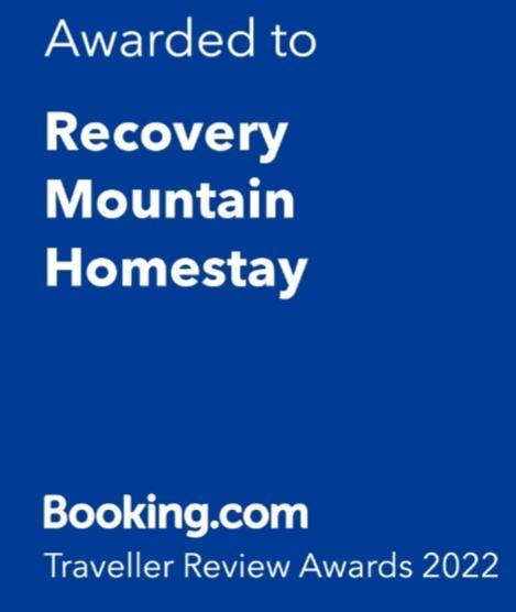 Recovery Mountain Homestay Alicante Exterior photo